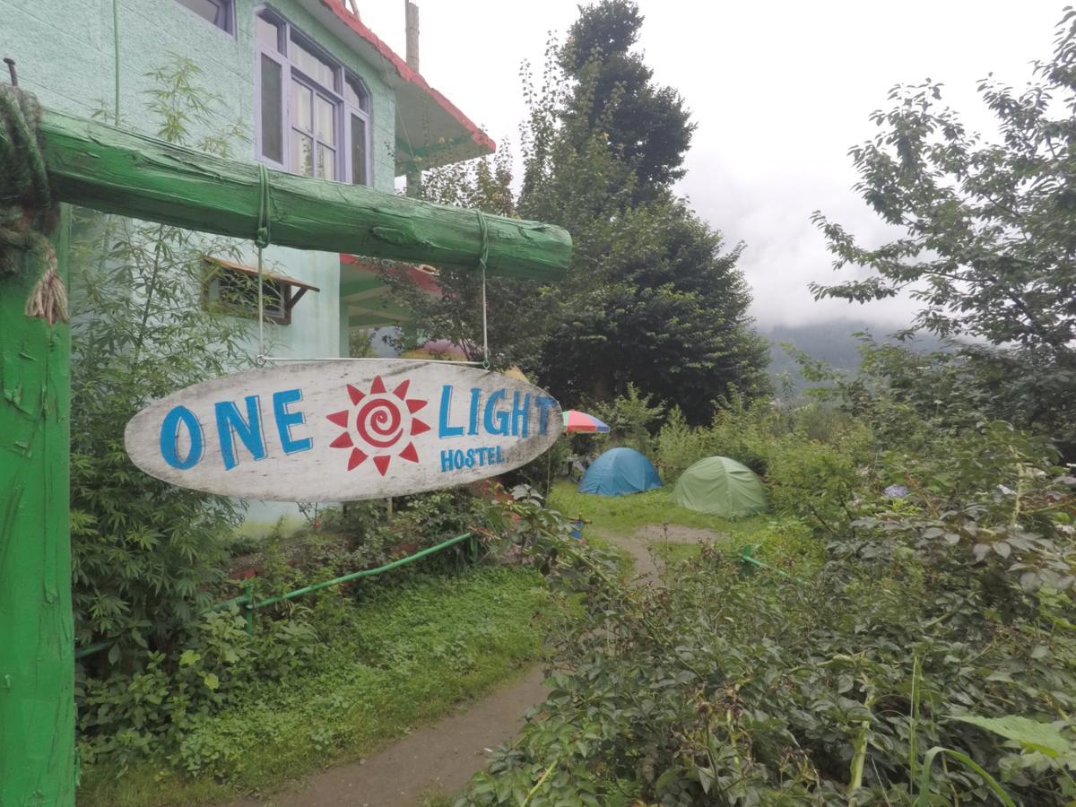 One Light Hostel Manāli Exterior foto